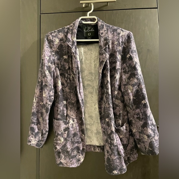 Aritzia Talula Blazer - Picture 2 of 5